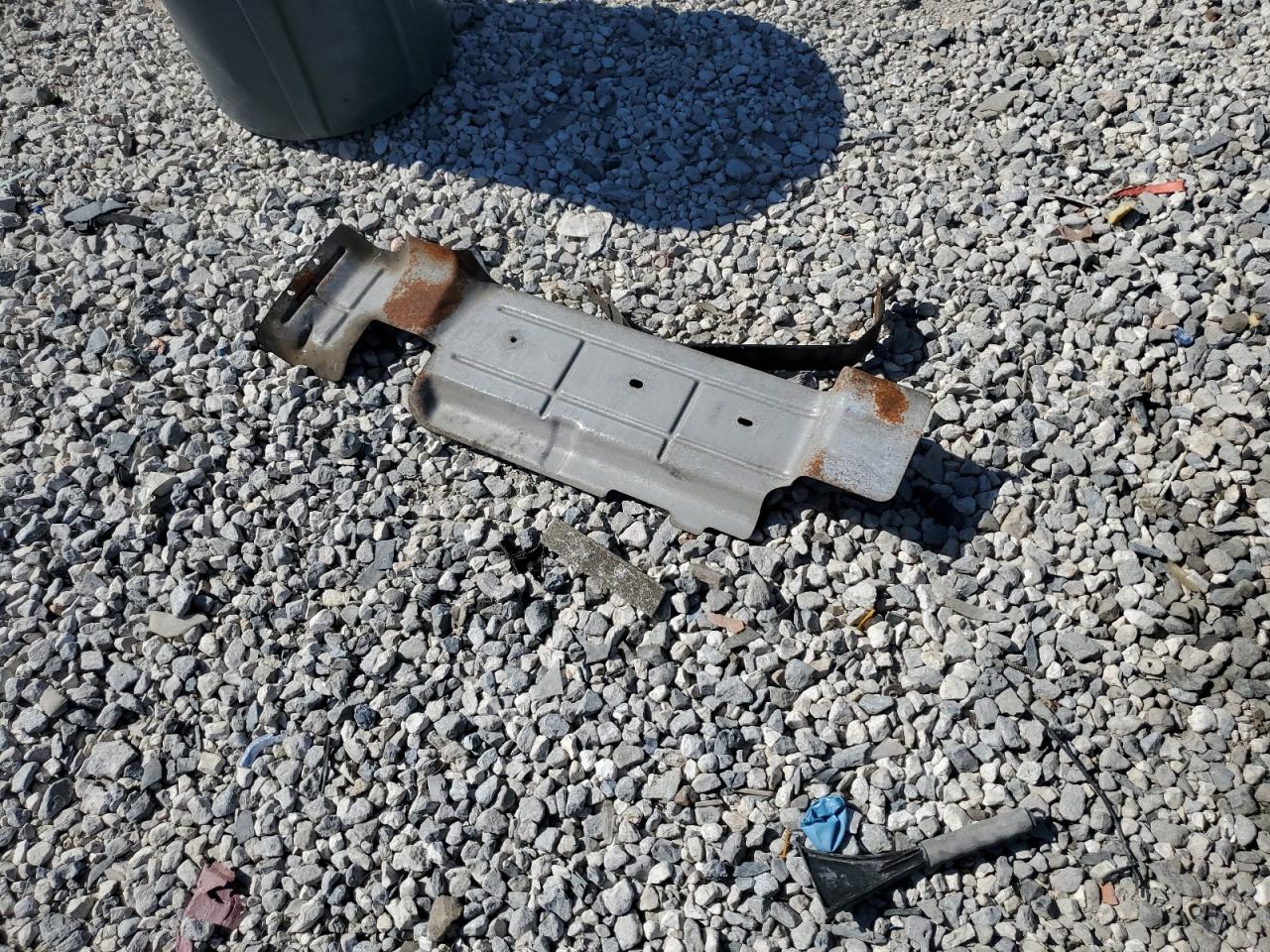 2003 Cadillac Escalade Luxury VIN: 1GYEK63N83R225710 Lot: 81077685