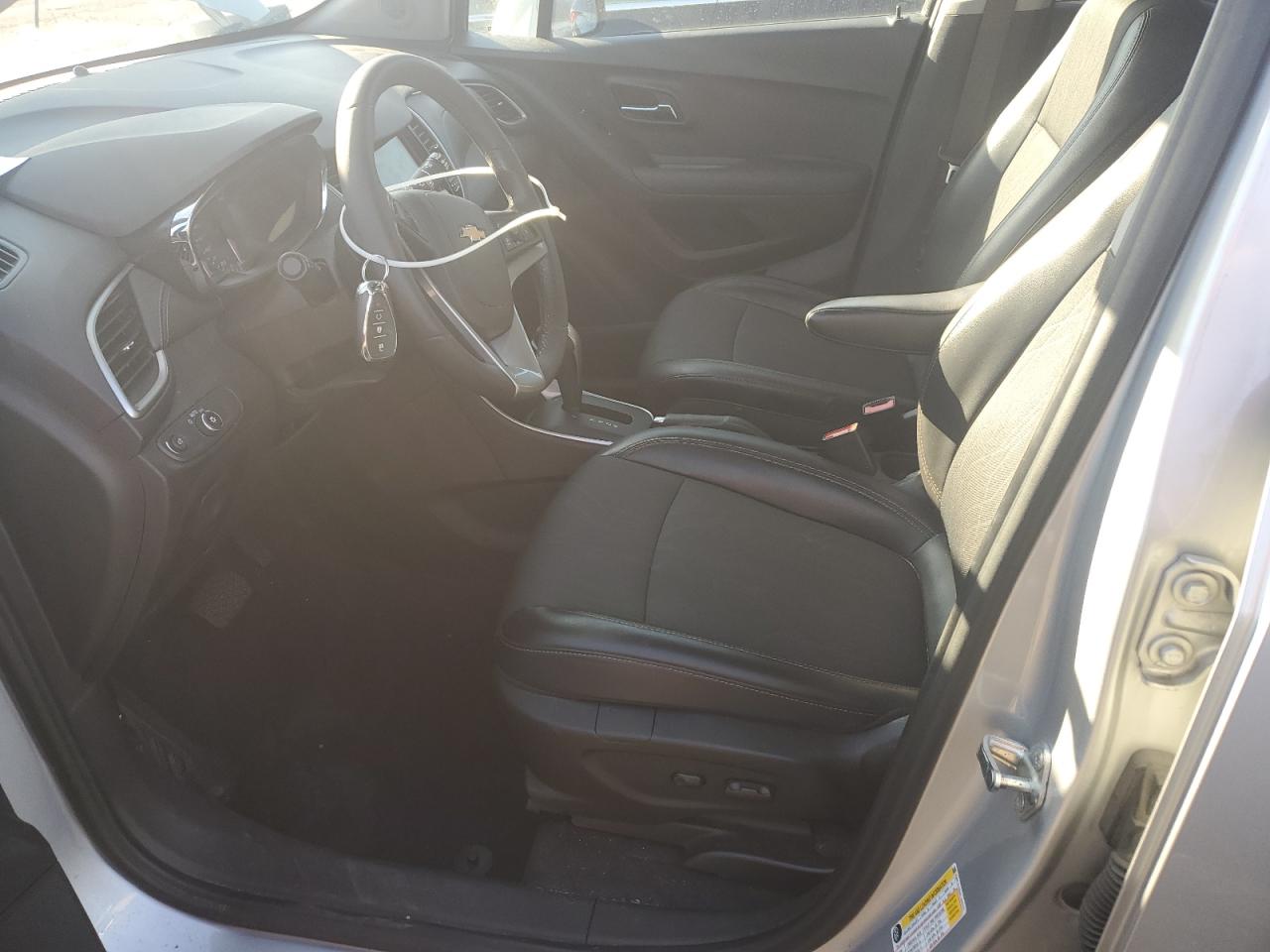 2019 Chevrolet Trax 1Lt VIN: 3GNCJLSB0KL320703 Lot: 84958395