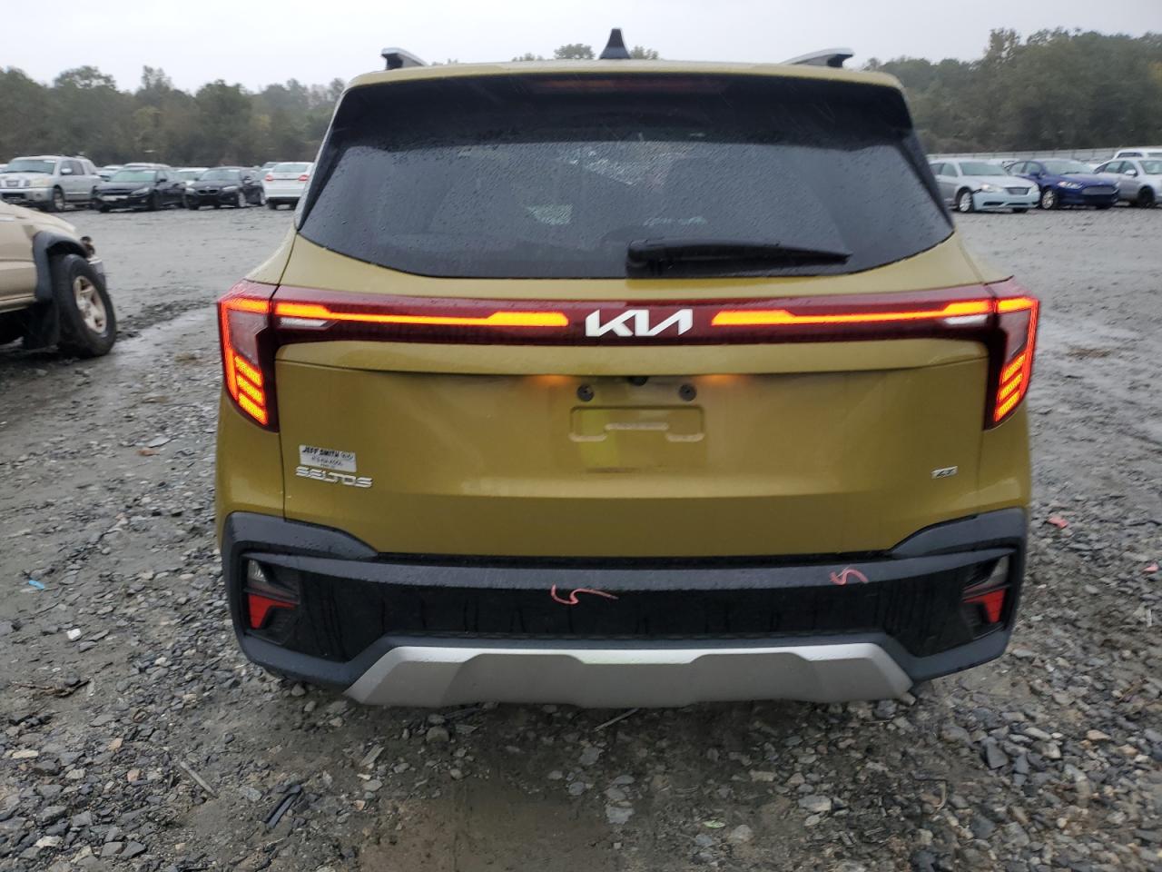 2024 Kia Seltos Sx VIN: KNDETCA70R7474903 Lot: 90363395