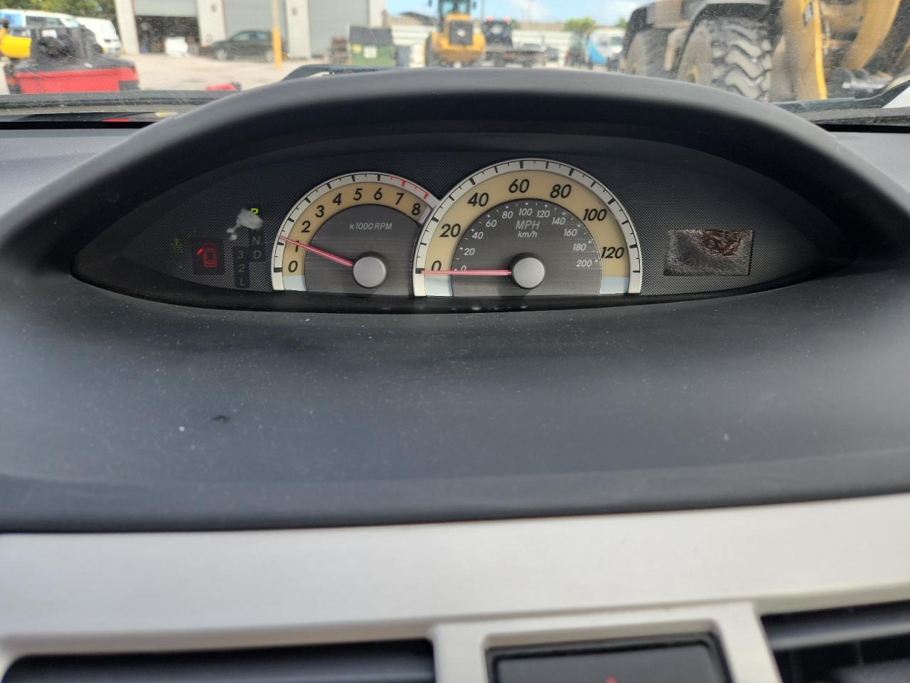 2007 Toyota Yaris VIN: JTDBT923071176207 Lot: 84357035