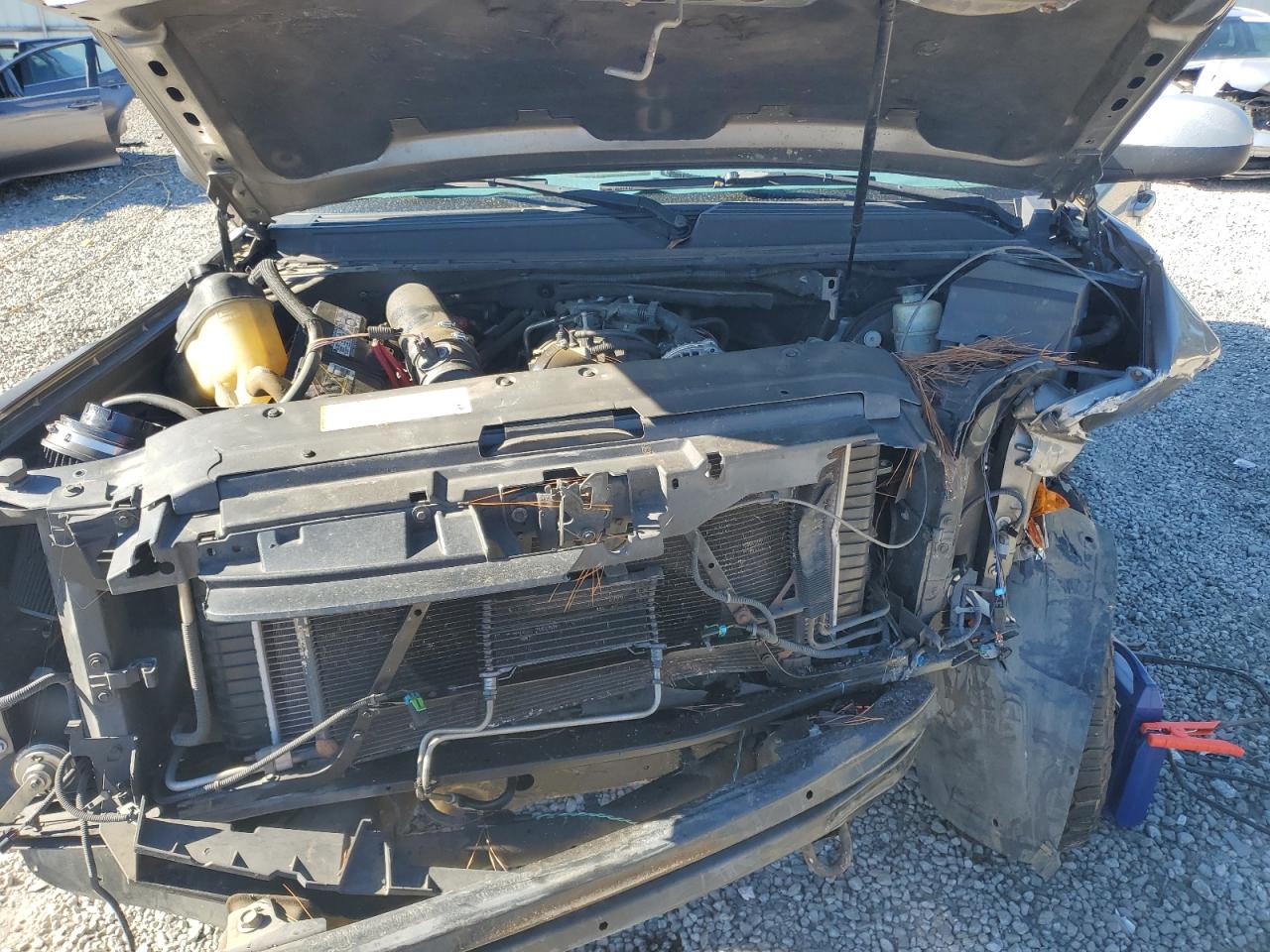 2007 GMC Yukon VIN: 1GKFC130X7J330997 Lot: 89466675