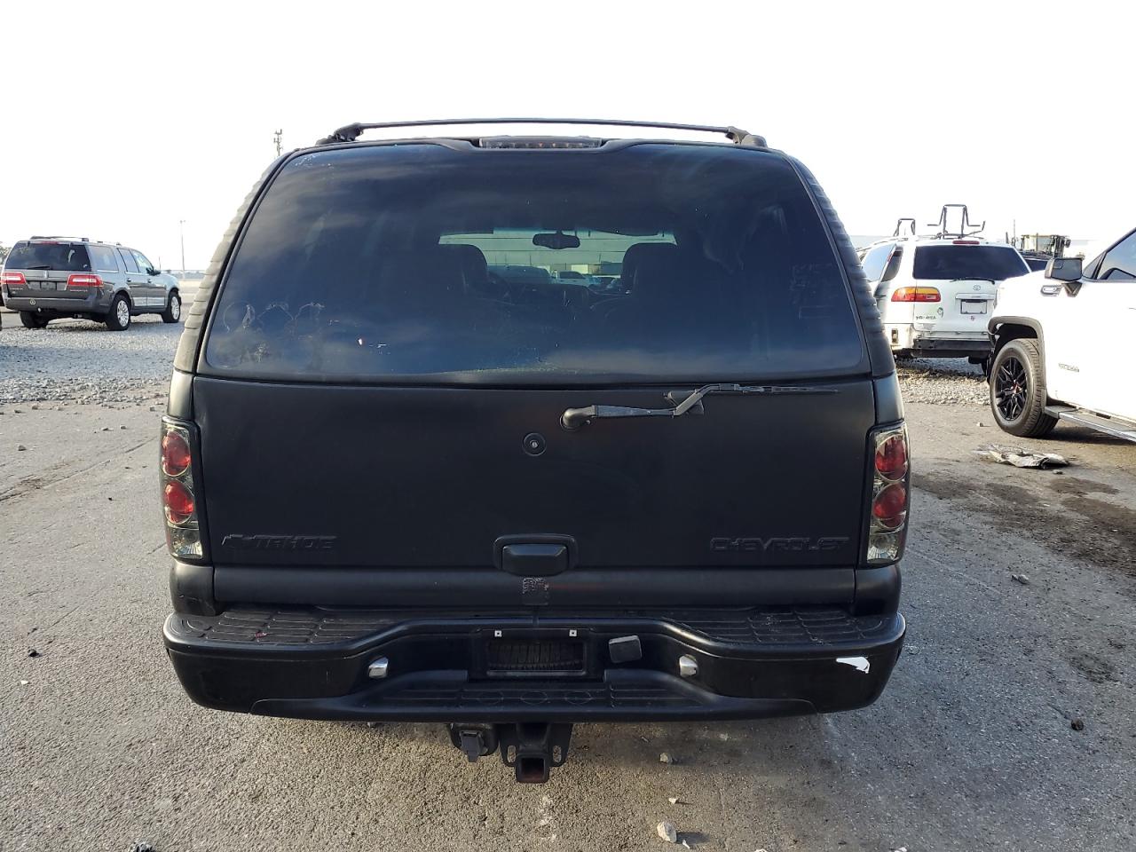 2000 Chevrolet Tahoe K1500 VIN: 1GNEK13T3YJ199814 Lot: 90408545