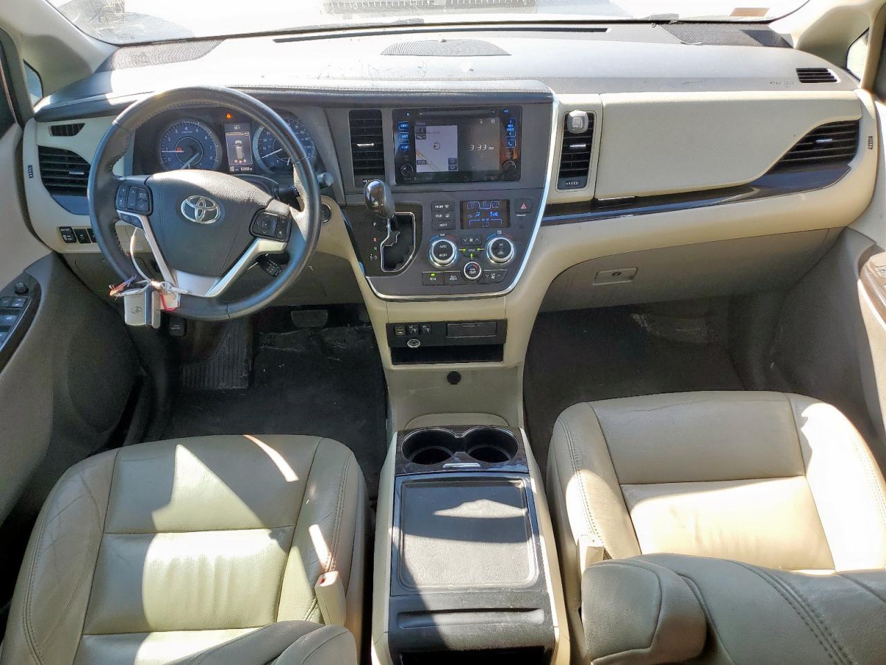 2017 Toyota Sienna Xle VIN: 5TDYZ3DC7HS893002 Lot: 86320865