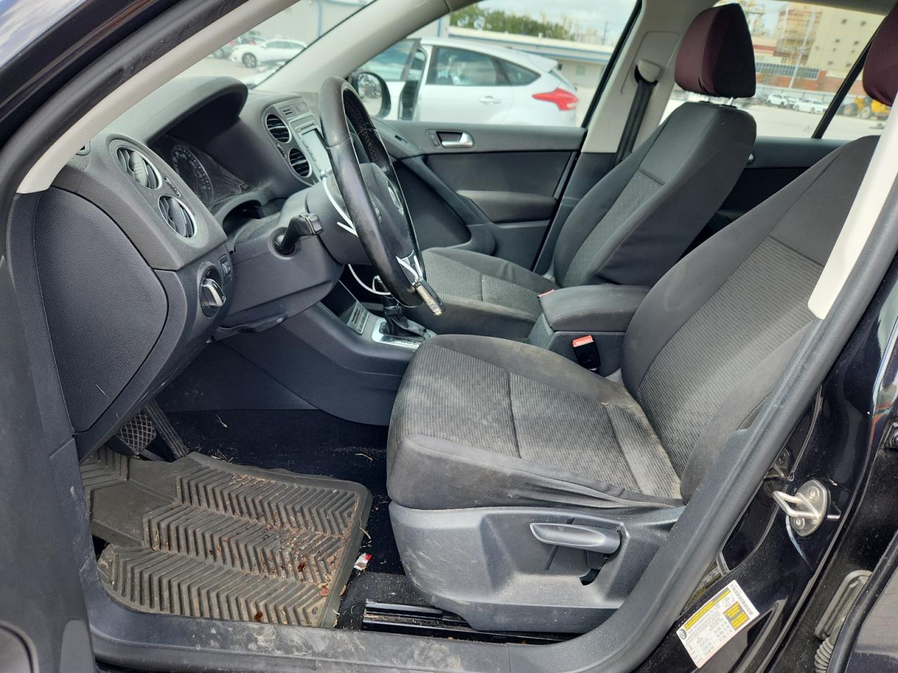 2015 Volkswagen Tiguan S VIN: WVGAV7AX8FW611731 Lot: 85524245