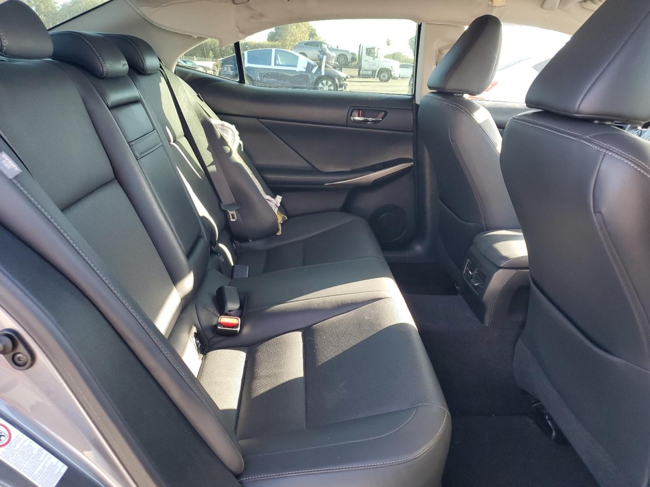 2016 Lexus Is 200T VIN: JTHBA1D24G5003616 Lot: 82349375