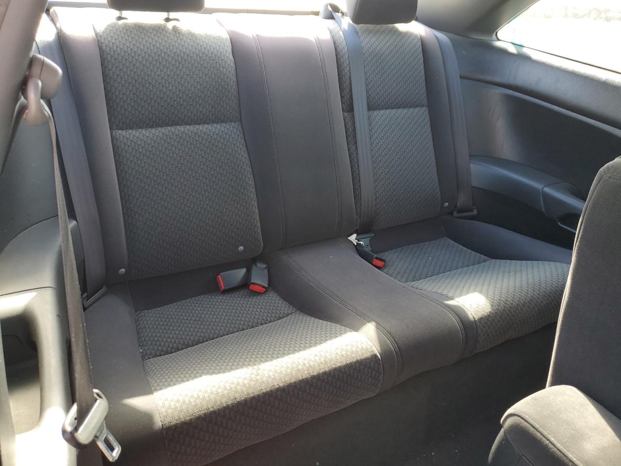 2005 Honda Civic Dx Vp VIN: 1HGEM21165L059669 Lot: 81910285