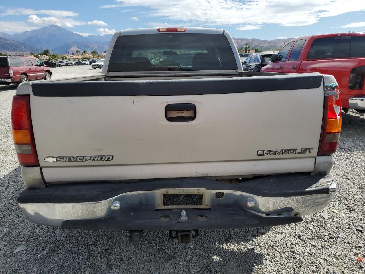 2000 Chevrolet Silverado C1500 VIN: 2GCEC19V0Y1163457 Lot: 82419485