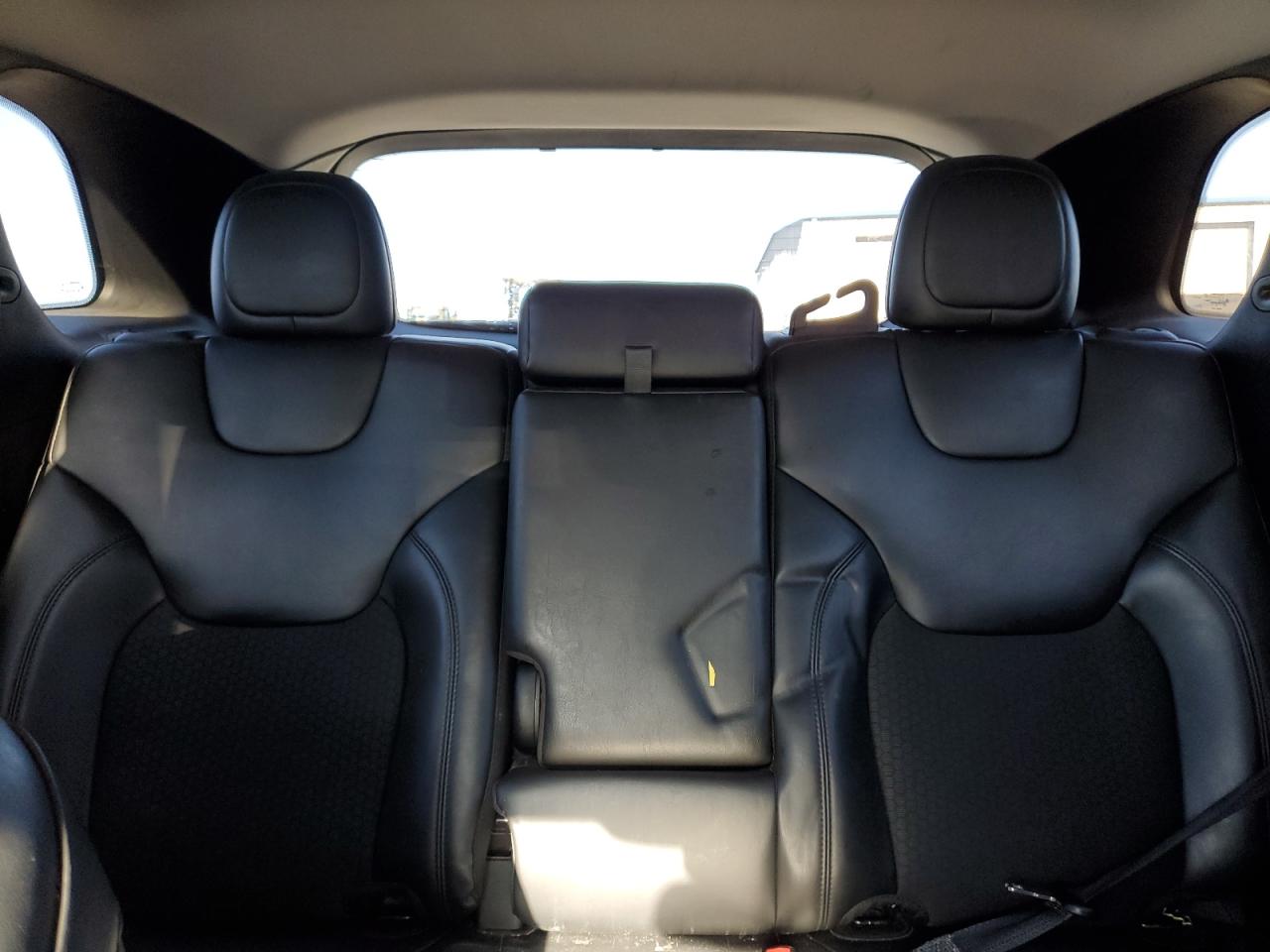 2020 Jeep Cherokee Latitude Plus VIN: 1C4PJMLX8LD523873 Lot: 82459075
