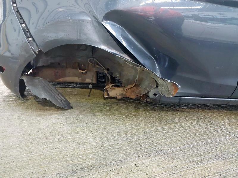 2010 FORD FIESTA TITANIUM AUTO 