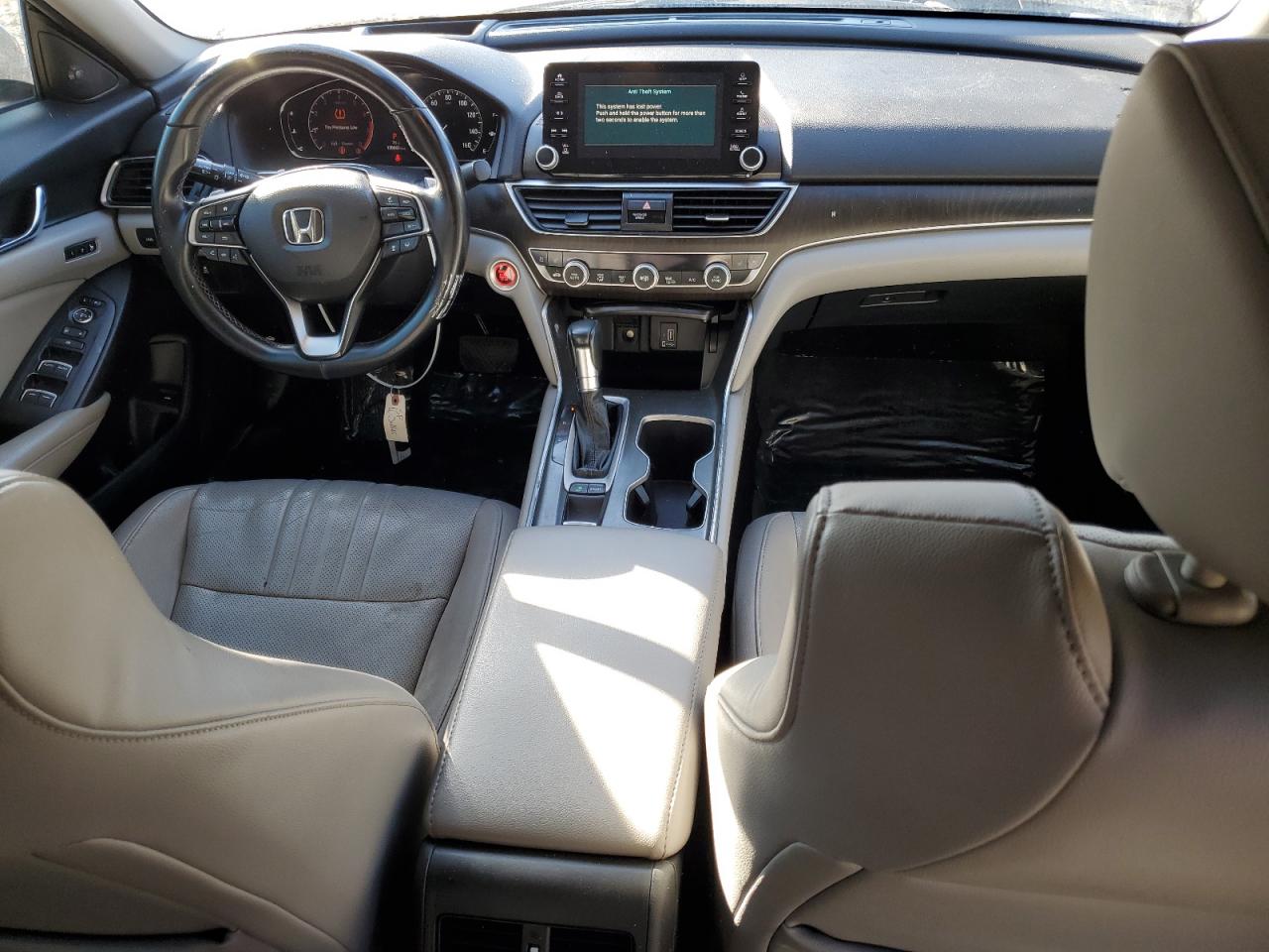 2018 Honda Accord Touring VIN: 1HGCV1F91JA113592 Lot: 86268865