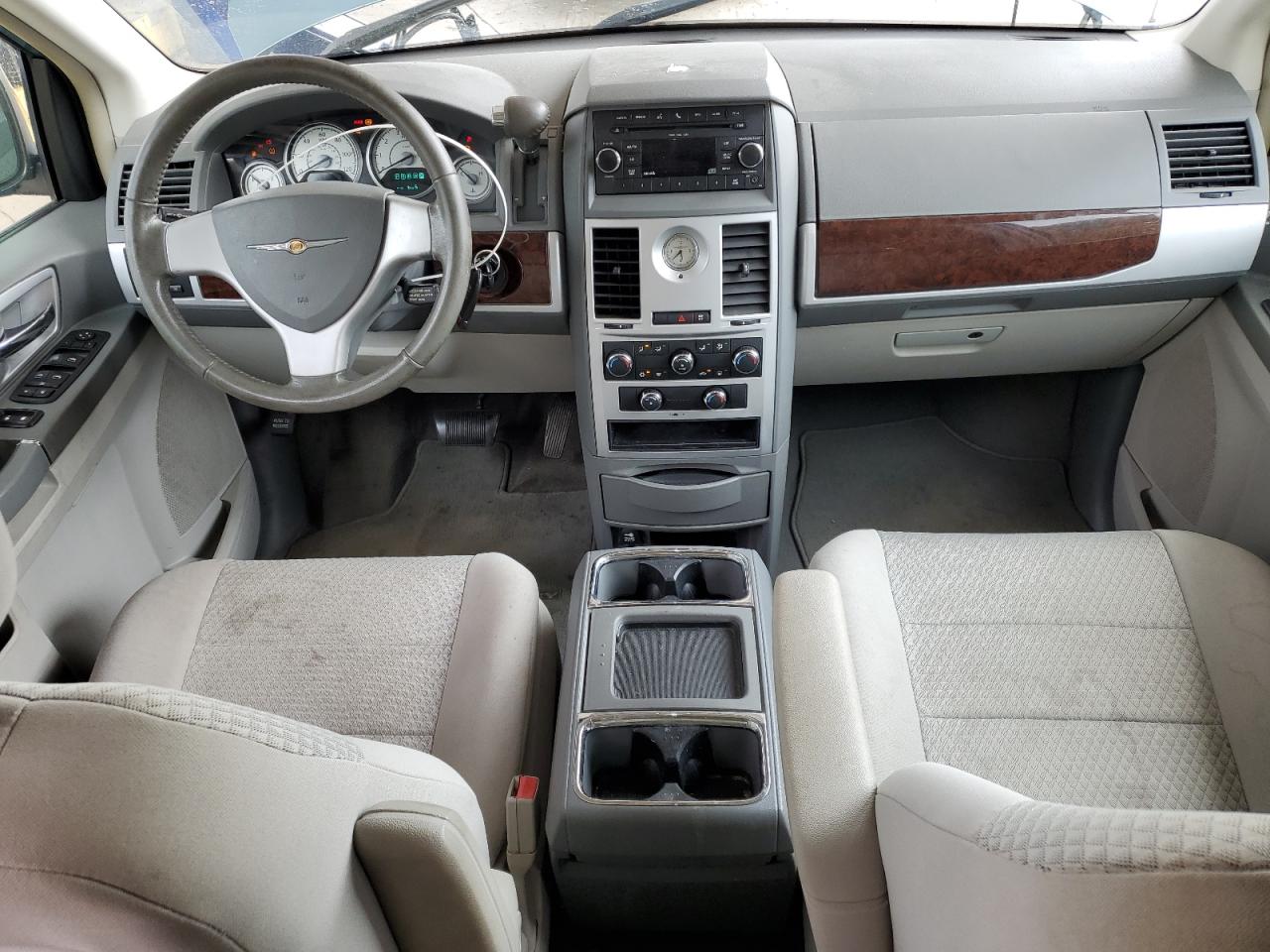 2010 Chrysler Town & Country Touring VIN: 2A4RR5D16AR271627 Lot: 85661435