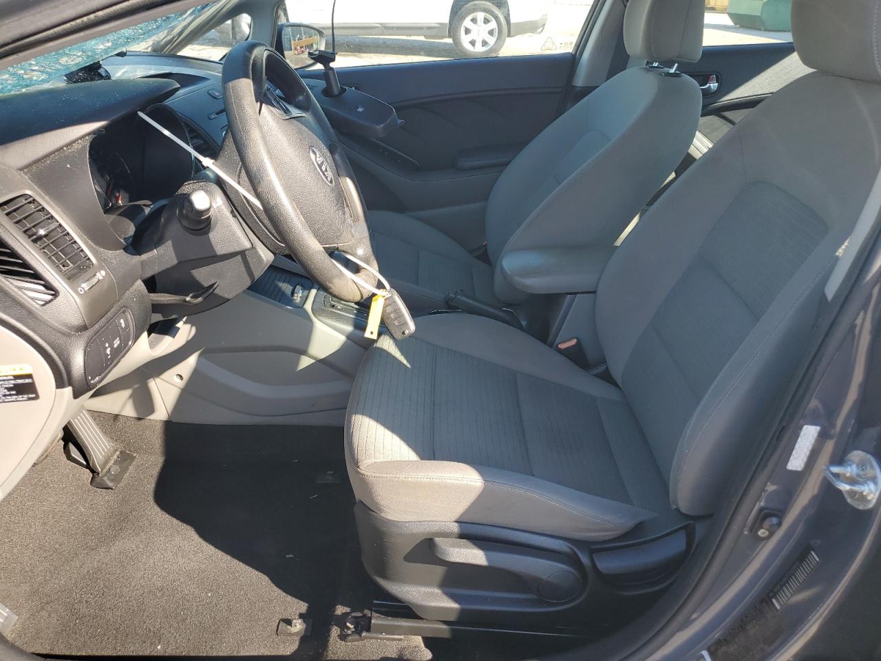 2015 Kia Forte Lx VIN: KNAFX4A62F5409092 Lot: 85944895