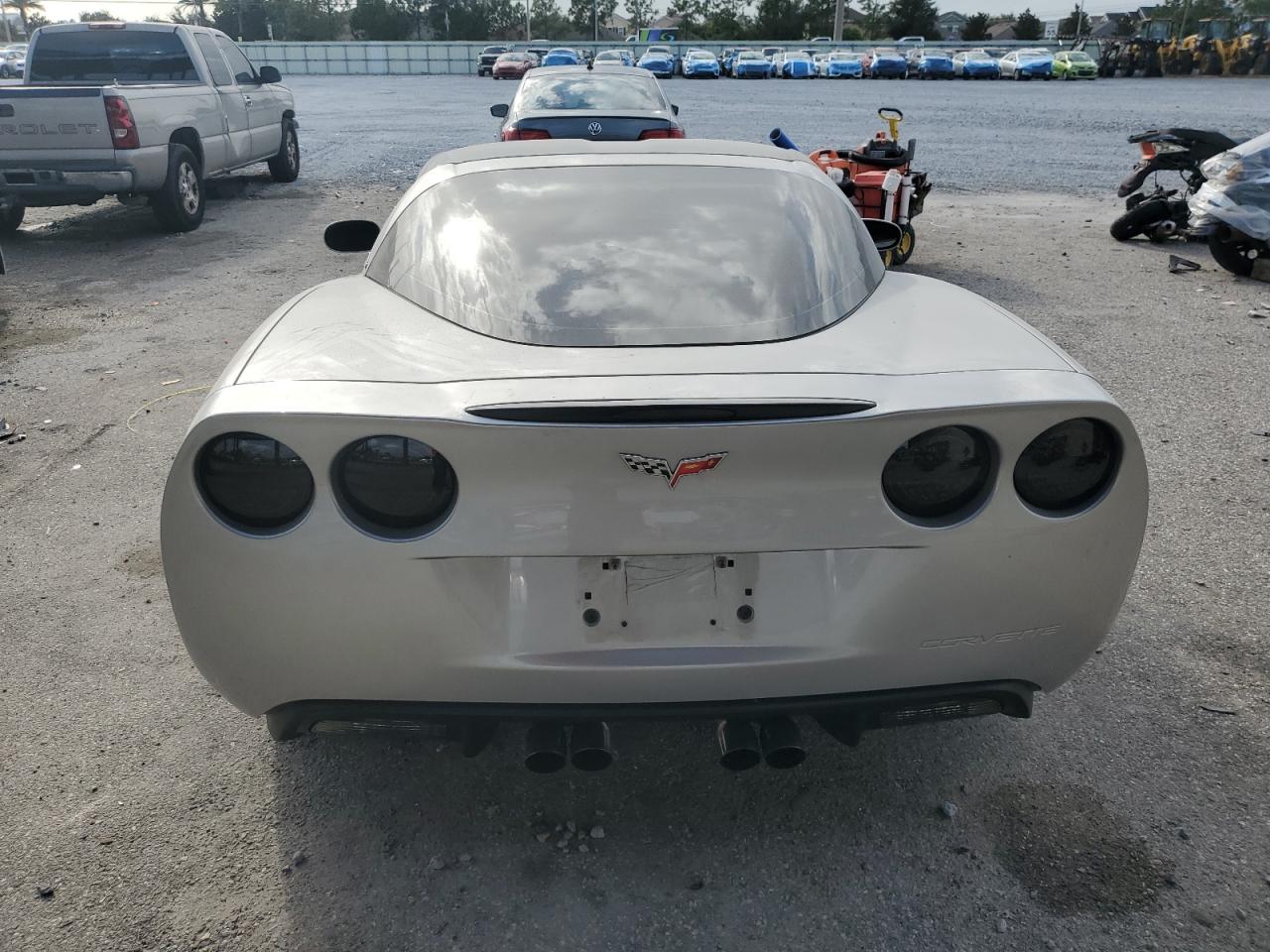 2007 Chevrolet Corvette VIN: 1G1YY25UX75101832 Lot: 84952375