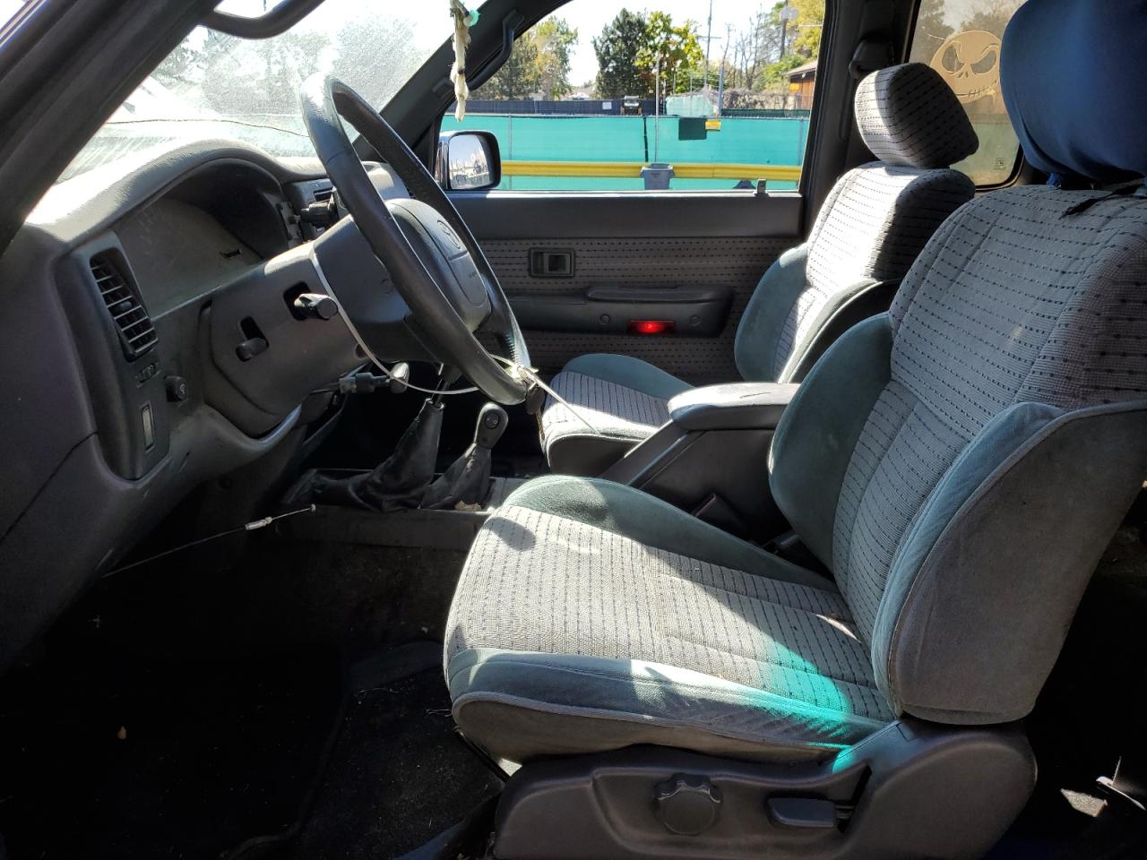 1997 Toyota Tacoma Xtracab Sr5 VIN: 4TAWN74N3VZ240832 Lot: 87216015