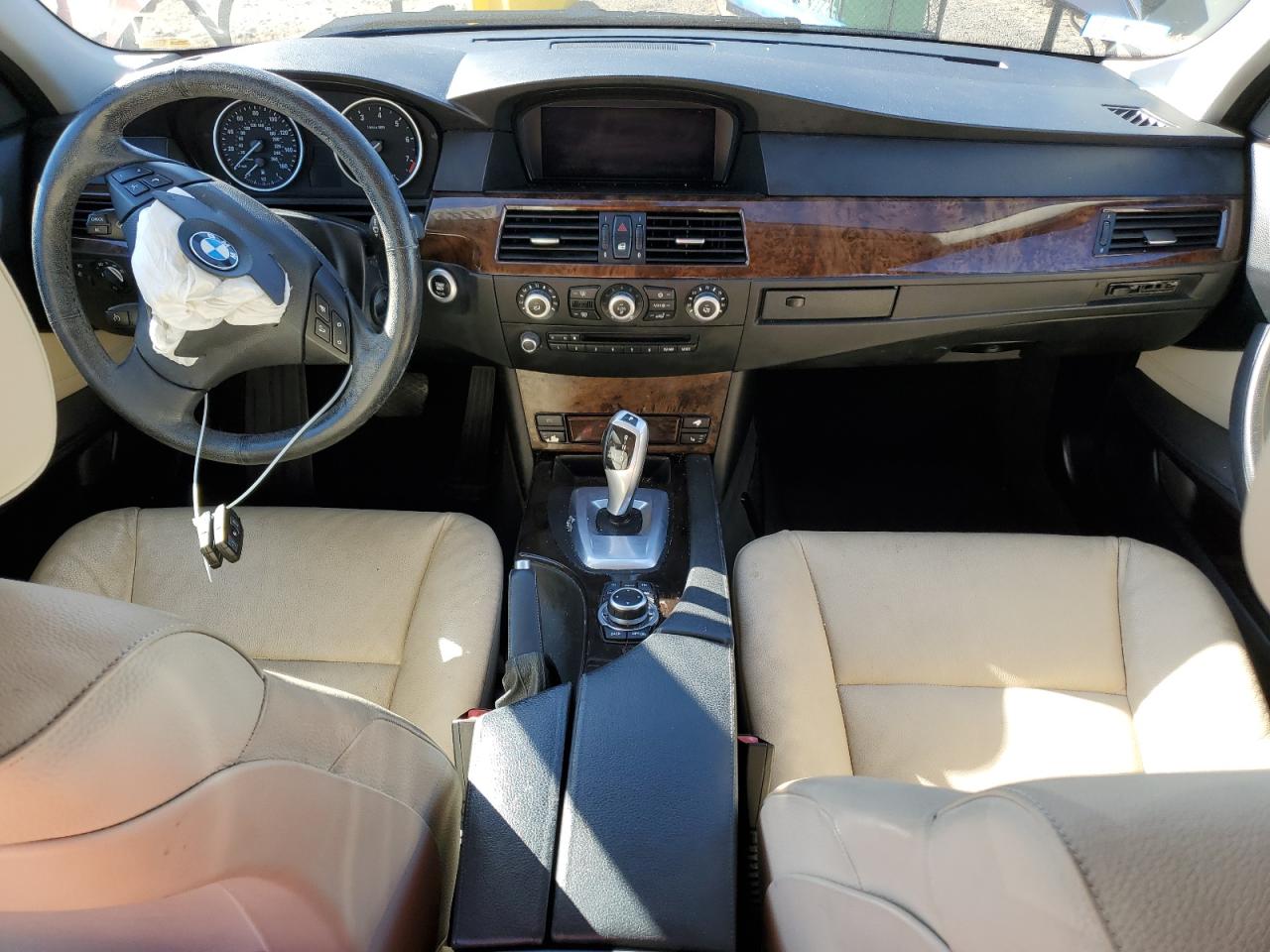 2010 BMW 535 Xi VIN: WBANV9C53AC390186 Lot: 84250255