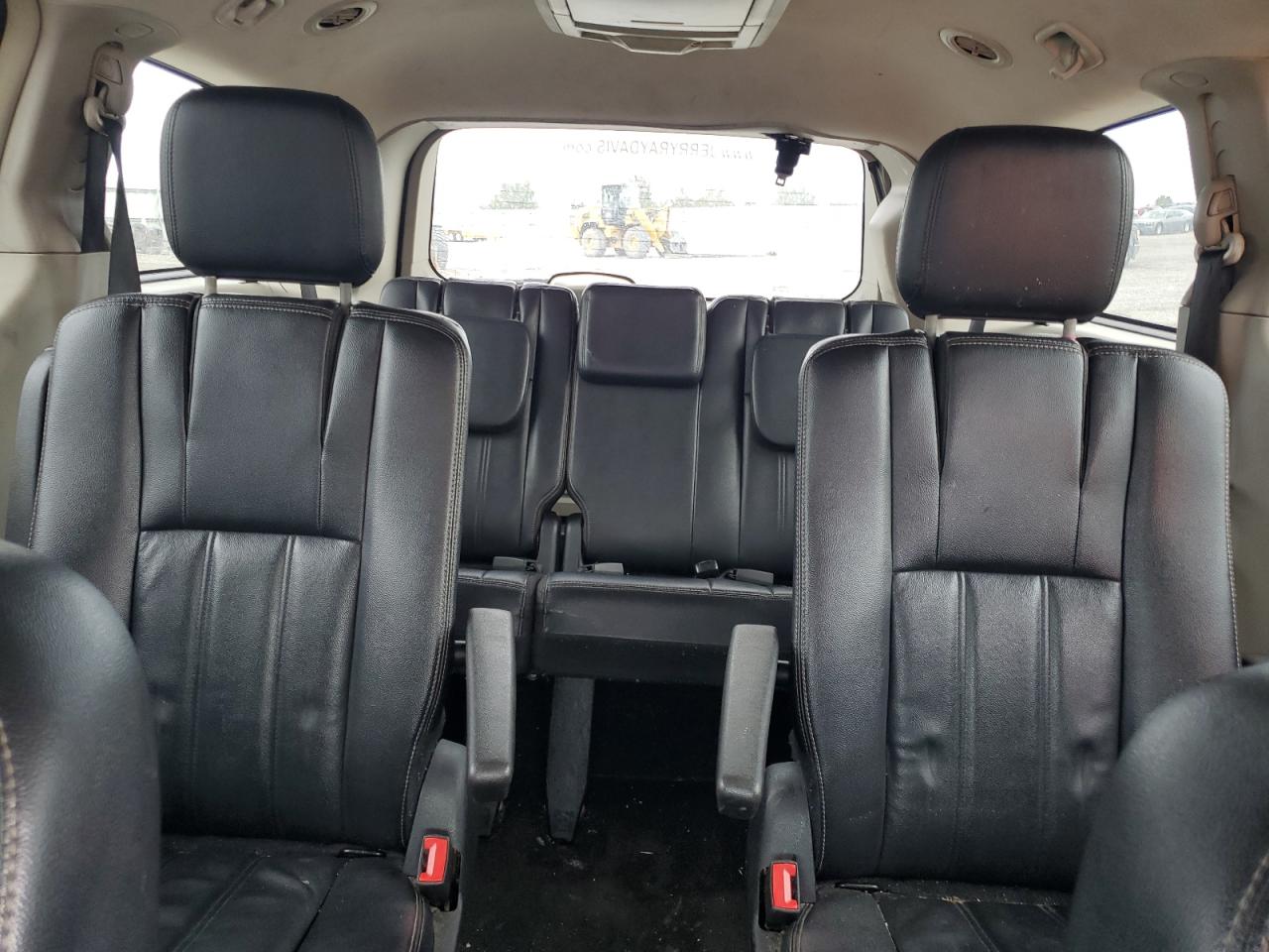 2015 Chrysler Town & Country Touring VIN: 2C4RC1BG3FR654729 Lot: 85121995