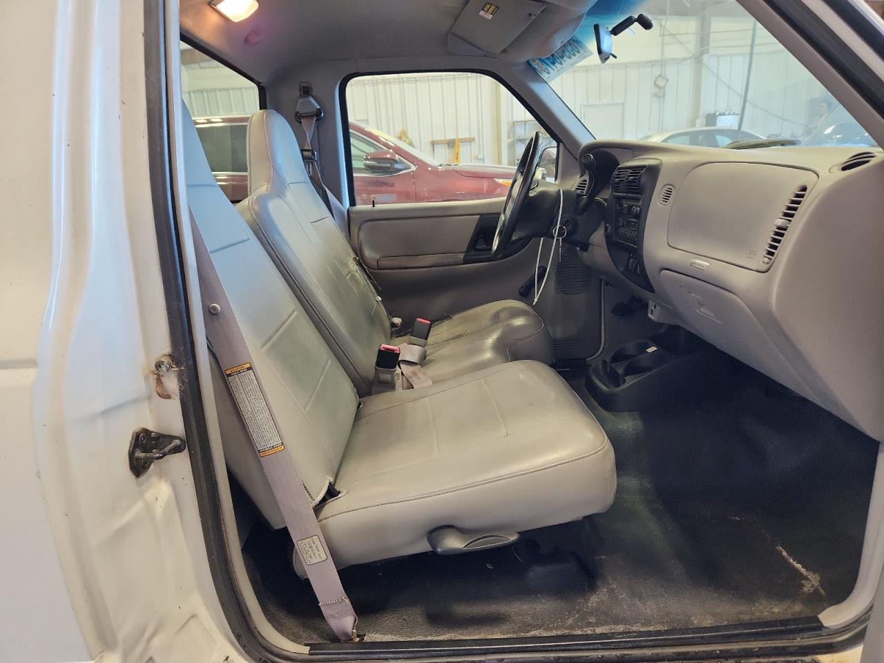 1998 Ford Ranger VIN: 1FTYR10C0WUA96268 Lot: 85946475