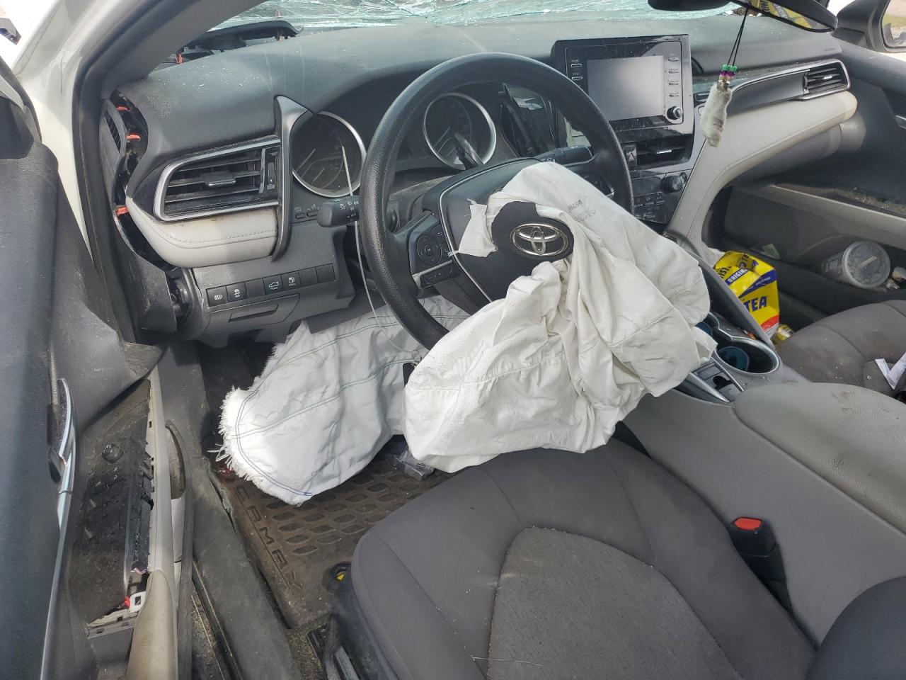 2022 Toyota Camry Le VIN: 4T1C11BK0NU069510 Lot: 82323475