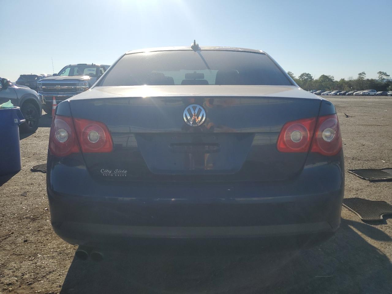 2006 Volkswagen Jetta 2.5 Option Package 1 VIN: 3VWSF71K16M814810 Lot: 81924405