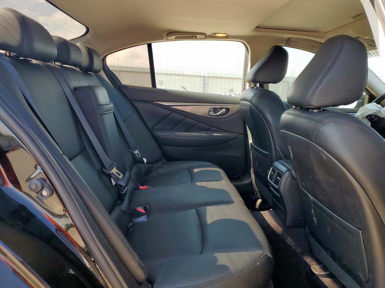 2015 Infiniti Q50 Base VIN: JN1BV7ARXFM414178 Lot: 90271705