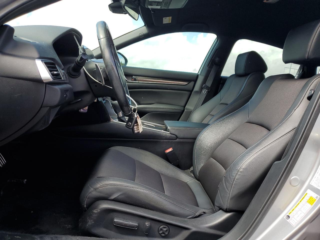 2020 Honda Accord Sport VIN: 1HGCV1F32LA030347 Lot: 85373775