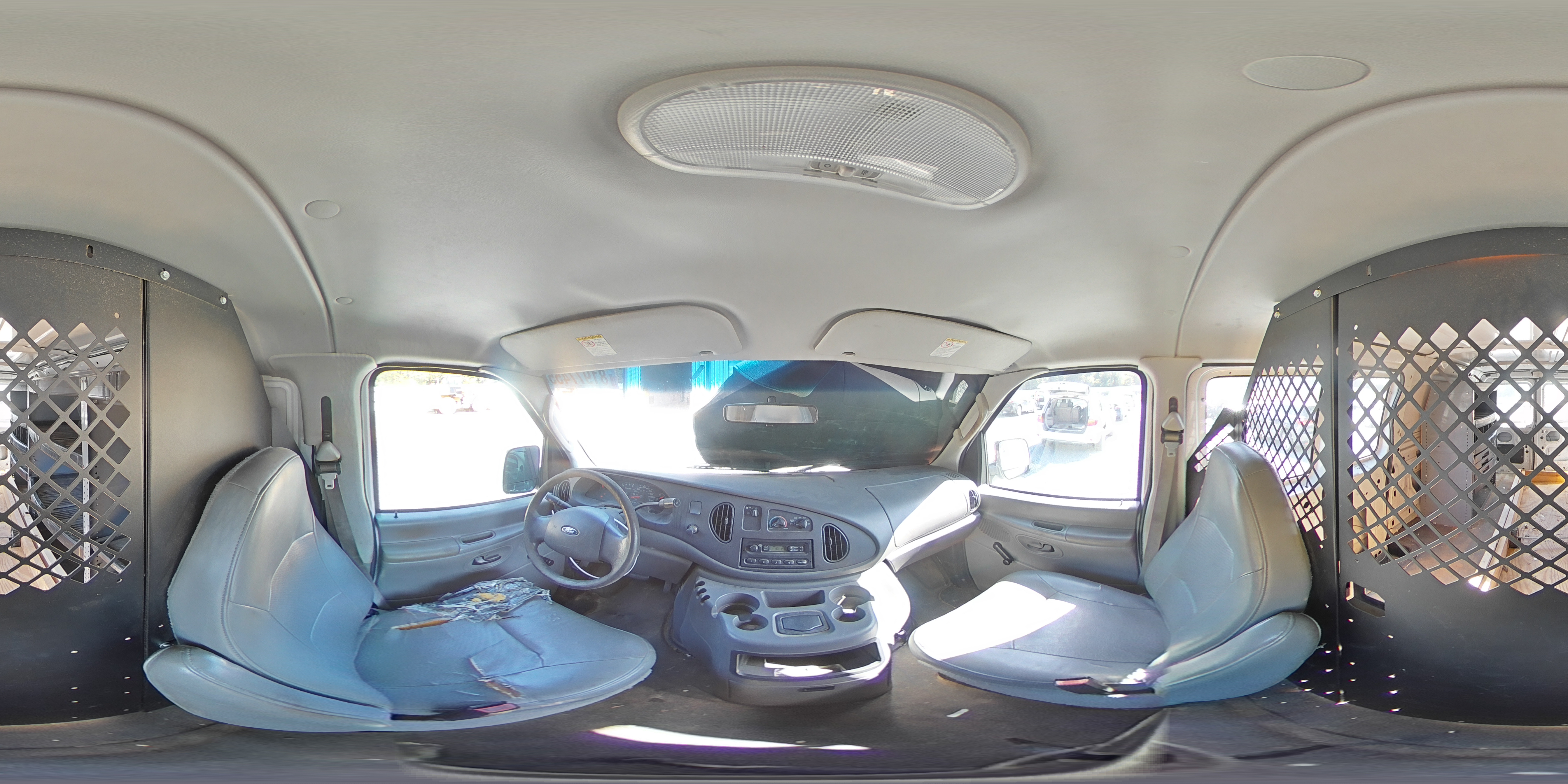 2005 Ford Econoline E150 Van VIN: 1FTRE14WX5HA49311 Lot: 81977455