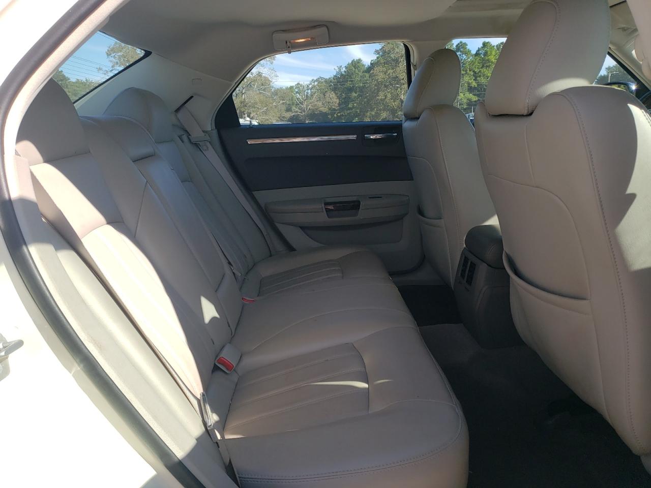 2010 Chrysler 300C VIN: 2C3CA6CT1AH149781 Lot: 81966255