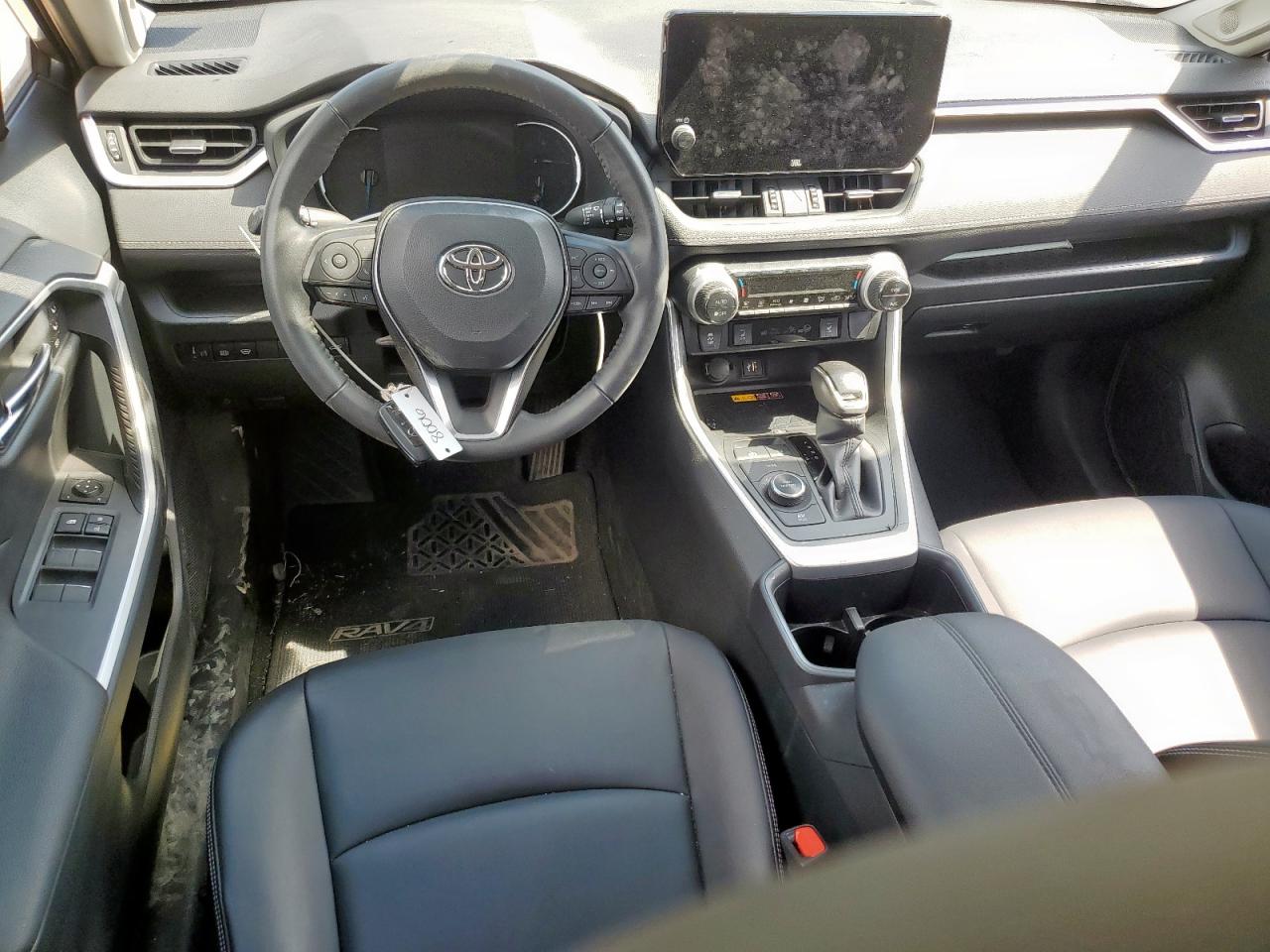 2024 Toyota Rav4 Xle Premium VIN: JTMB6RFV3RD149300 Lot: 84745505