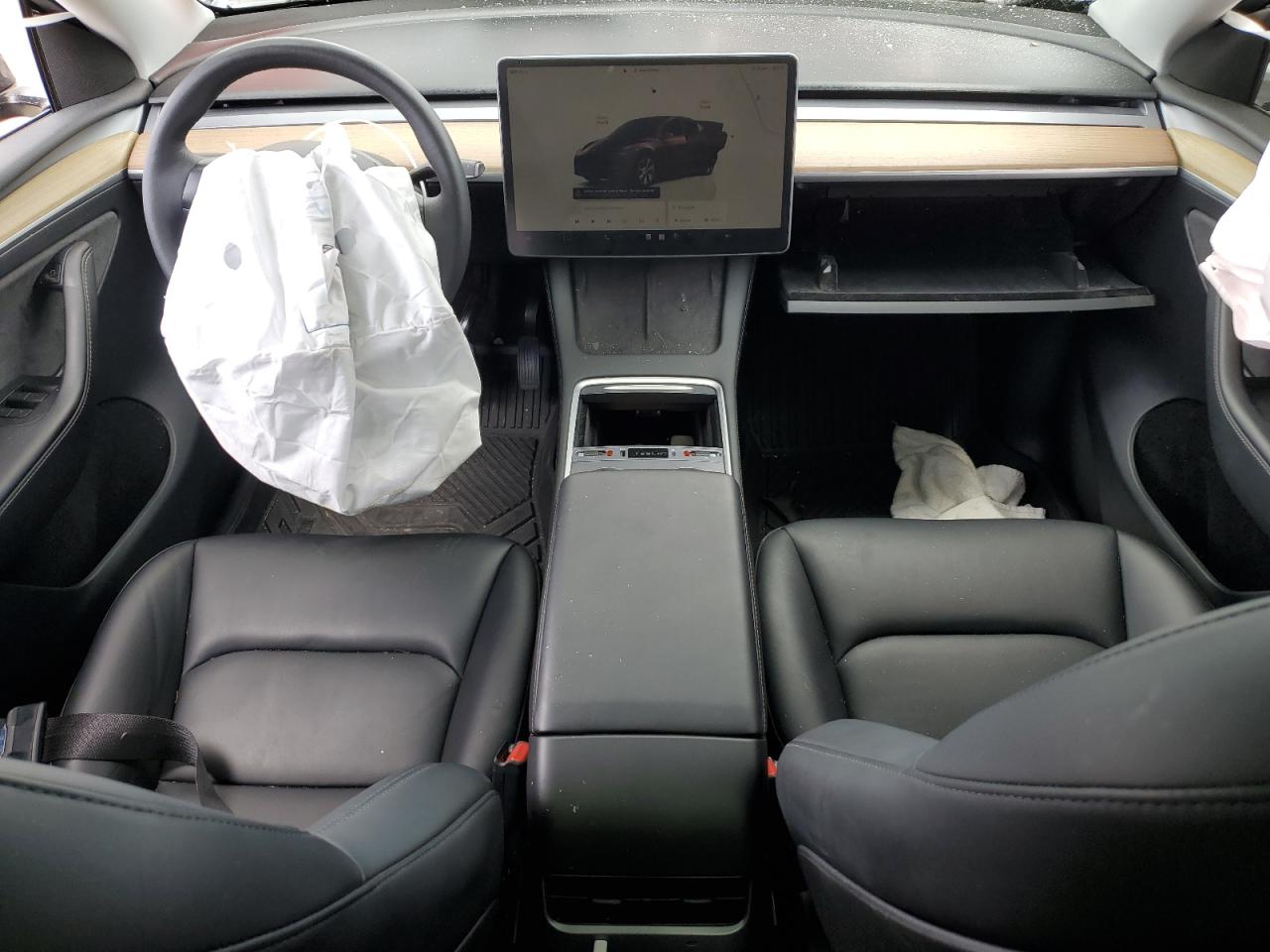 2023 Tesla Model Y VIN: 7SAYGDEE2PA041364 Lot: 82232845