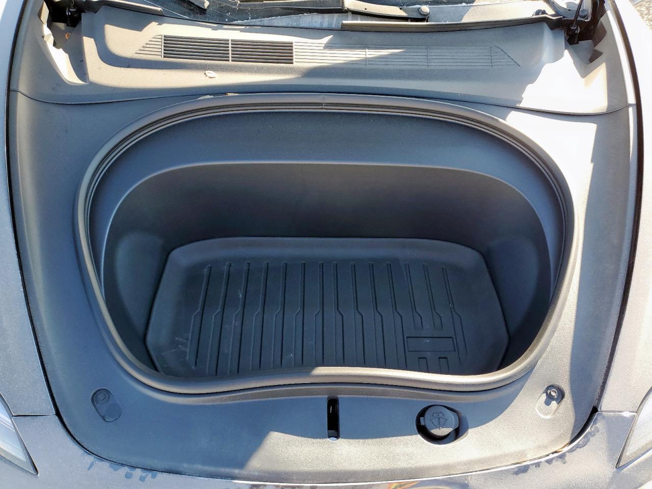 2025 Tesla Model 3 VIN: 5YJ3E1EA2SF016890 Lot: 85699165