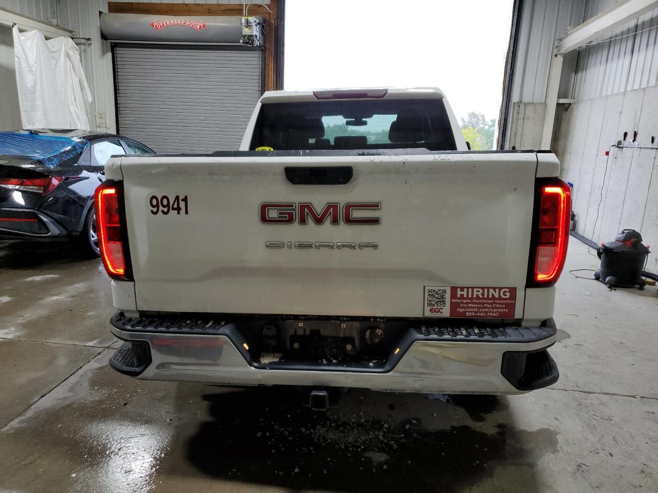 2021 GMC Sierra K1500 VIN: 1GTR9AEF3MZ368416 Lot: 82220925