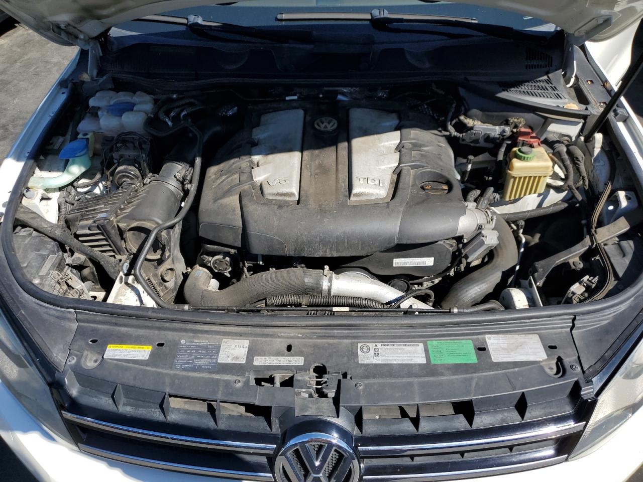 2012 Volkswagen Touareg V6 Tdi VIN: WVGFK9BPXCD004455 Lot: 82277915