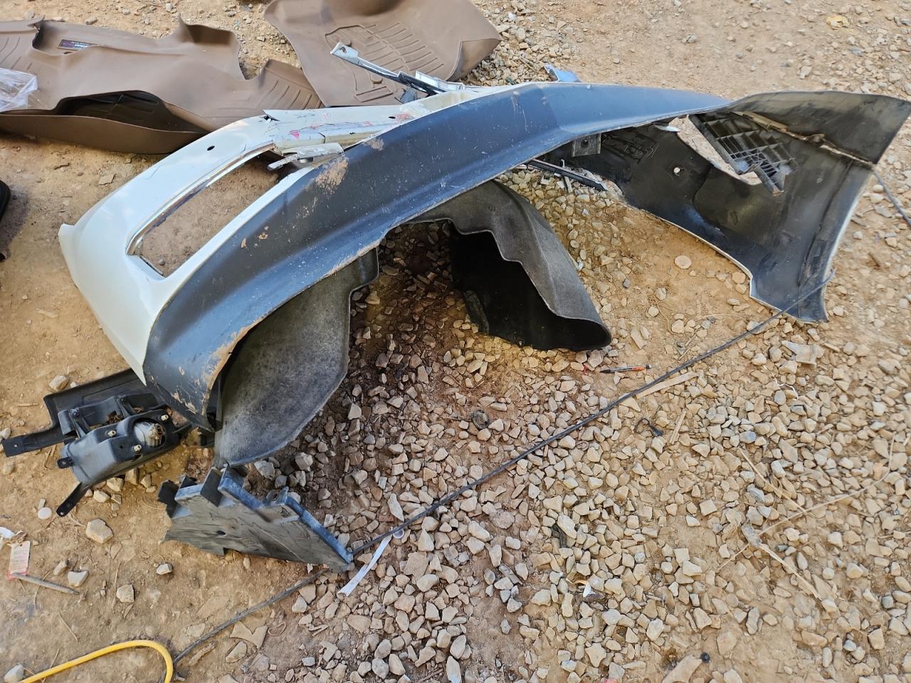 2015 Chevrolet Suburban C1500 Ltz VIN: 1GNSCKKCXFR205033 Lot: 84633725