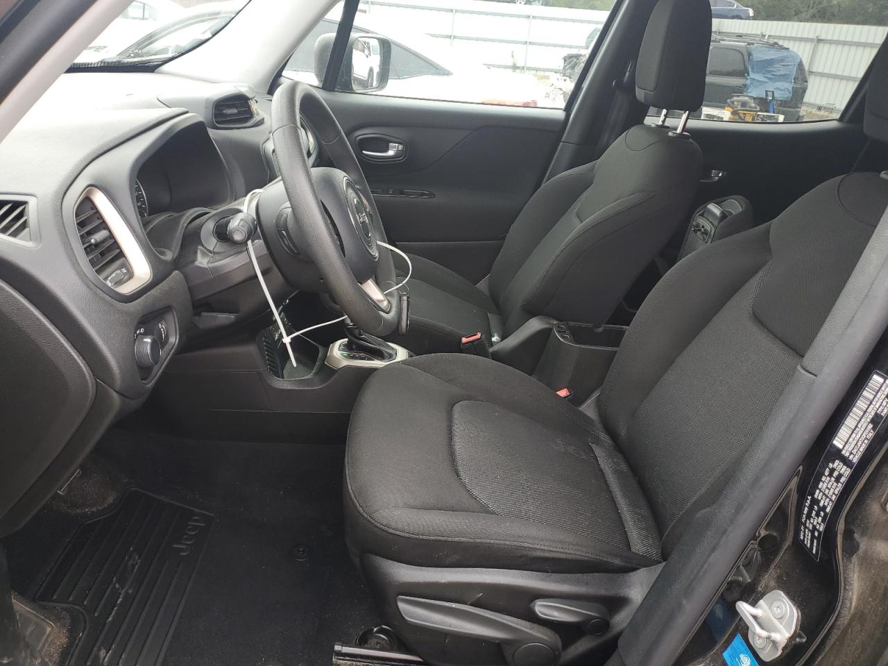 2016 Jeep Renegade Sport VIN: ZACCJAAT0GPE01092 Lot: 85385365