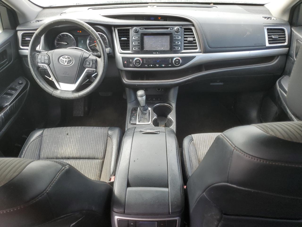 2015 Toyota Highlander Le VIN: 5TDBKRFH1FS103731 Lot: 86130055