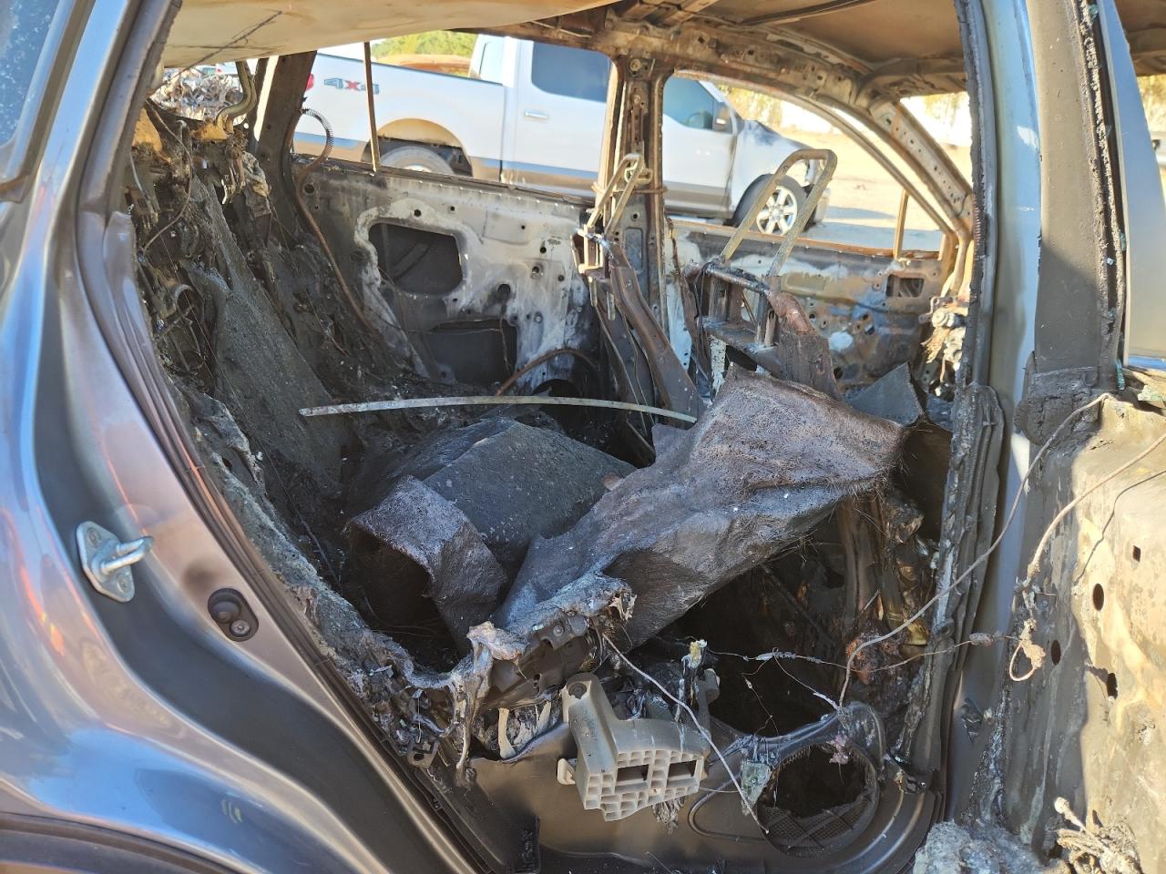 2022 Toyota Corolla Cross L VIN: 7MUAAAAG6NV032111 Lot: 86094025