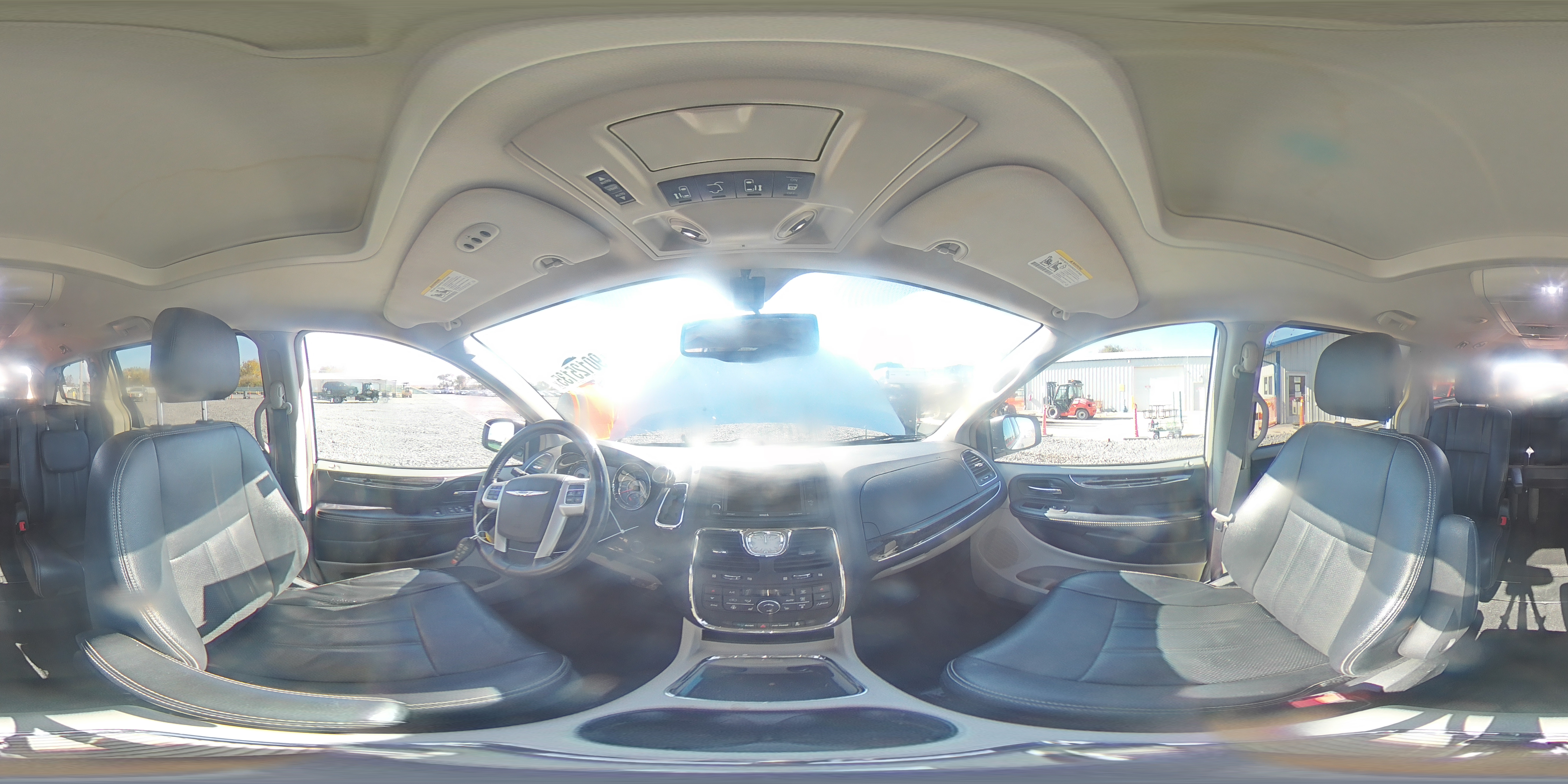 2016 Chrysler Town & Country Touring L VIN: 2C4RC1CG9GR112728 Lot: 90125135