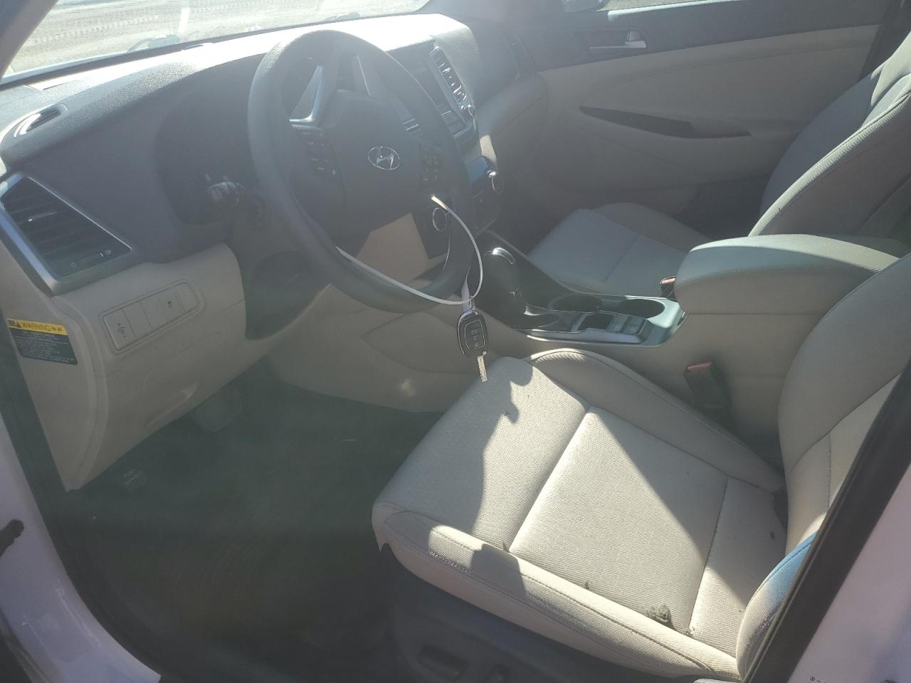 2016 Hyundai Tucson Limited VIN: KM8J33A26GU242125 Lot: 82364965