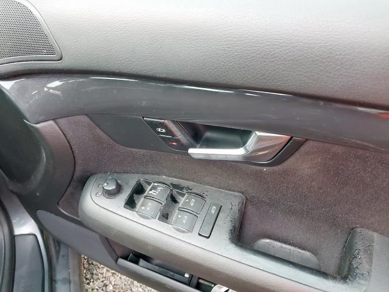 2002 AUDI A4 1.9 TDI 130 SE 4DR