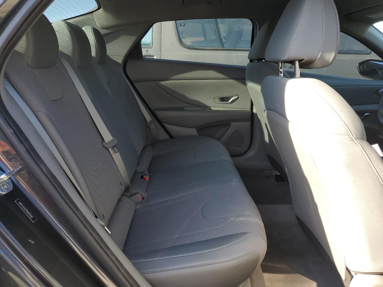 2022 Hyundai Elantra Se VIN: 5NPLL4AG5NH074760 Lot: 89697385