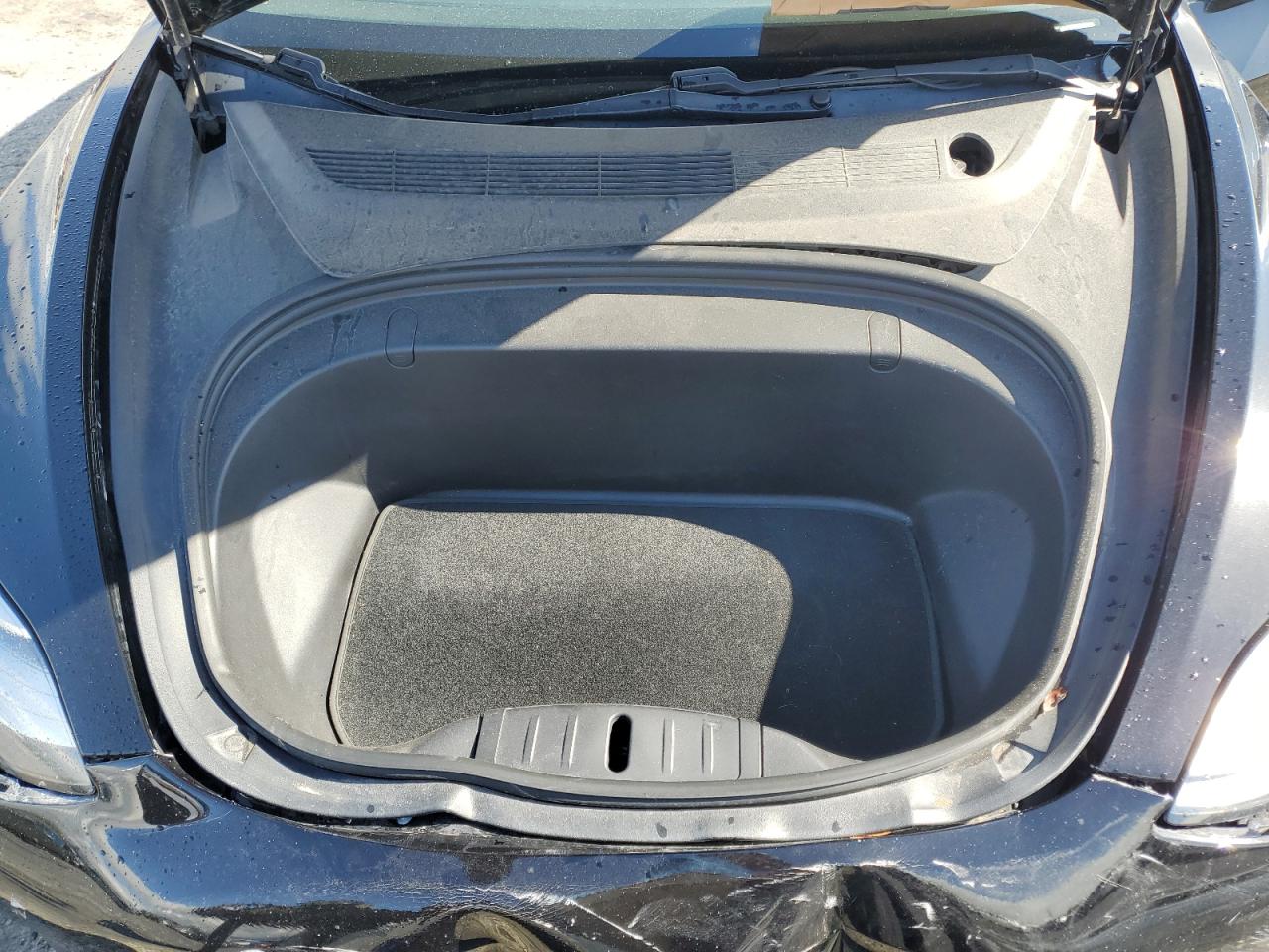 2019 Tesla Model 3 VIN: 5YJ3E1EA1KF310961 Lot: 85569225