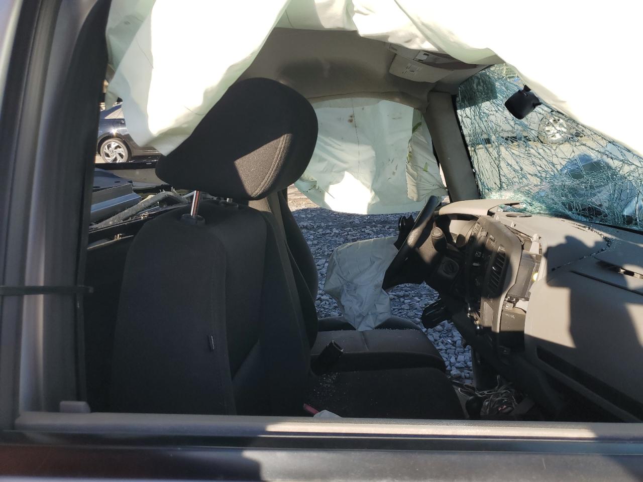 2011 Chevrolet Silverado K1500 VIN: 1GCNKPEX8BZ249241 Lot: 85282245