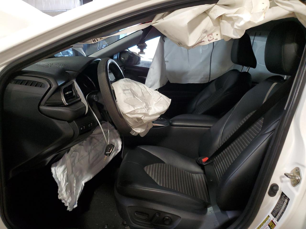 2019 Toyota Camry L VIN: 4T1B11HK9KU201873 Lot: 86138415