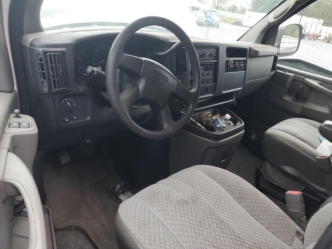 2005 GMC Savana G3500 VIN: 1GJHG39U351145002 Lot: 86261295
