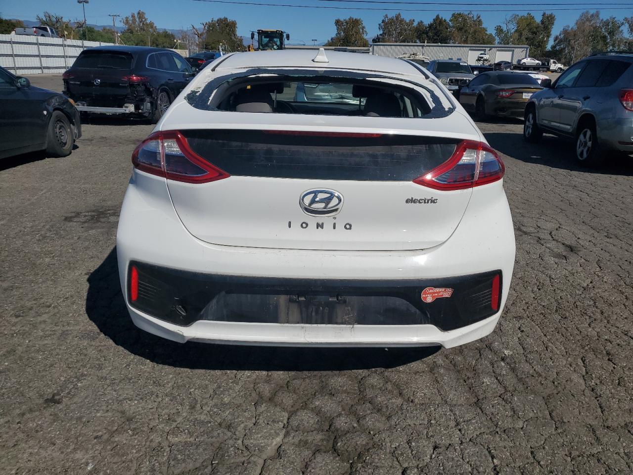 2017 Hyundai Ioniq Limited VIN: KMHC85LH9HU019053 Lot: 87099475