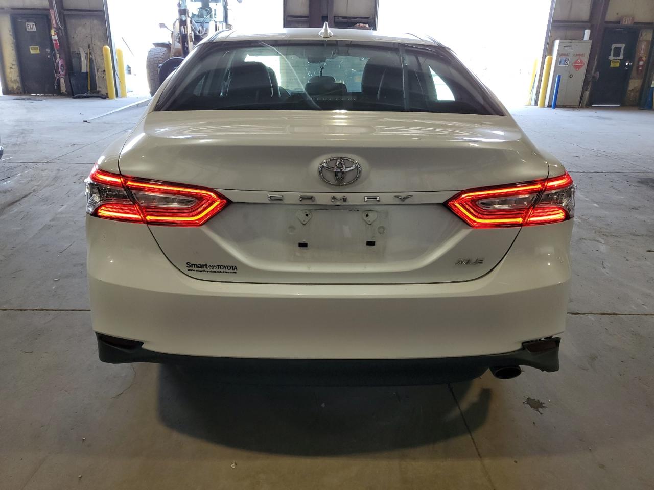 2019 Toyota Camry L VIN: 4T1B11HK7KU697045 Lot: 85175715