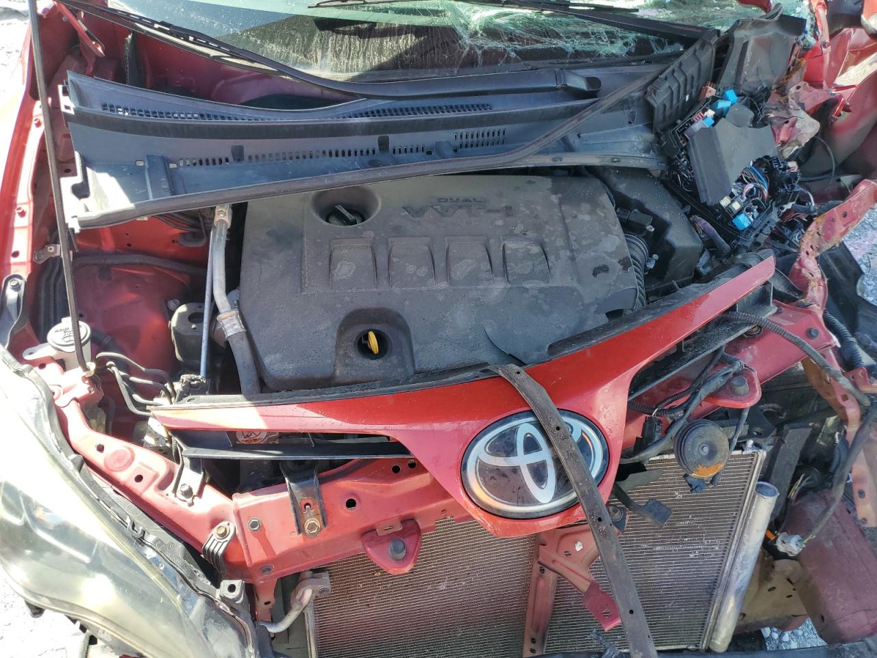 2018 Toyota Corolla L VIN: 5YFBURHE7JP802005 Lot: 82254255