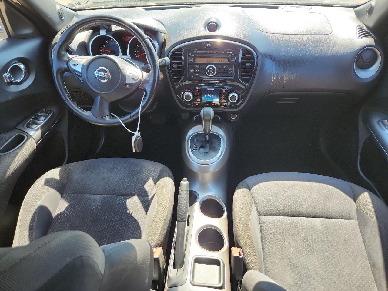 2011 Nissan Juke S VIN: JN8AF5MR5BT005287 Lot: 86136225