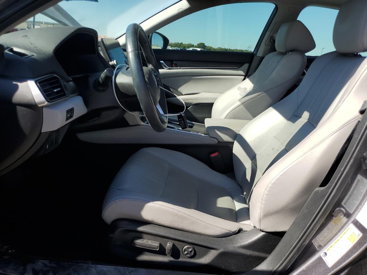 2018 Honda Accord Exl VIN: 1HGCV1F55JA062305 Lot: 82506305