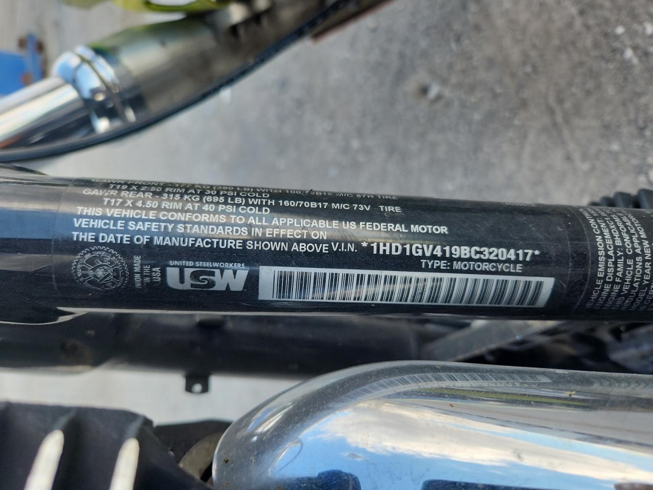 2011 Harley-Davidson Fxdc VIN: 1HD1GV419BC320417 Lot: 82667555